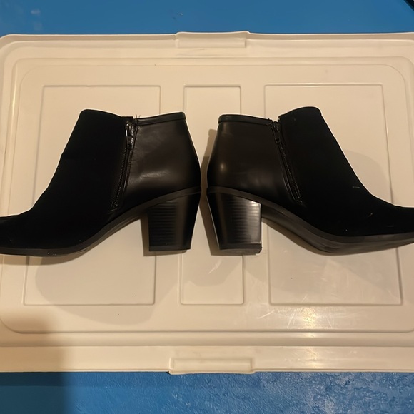 Black Leather/Suede Ankle Boots - Picture 8 of 10